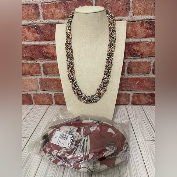 NWT Roxy- Come Along Pack Pink Floral waist bag - Picture 2 of 6